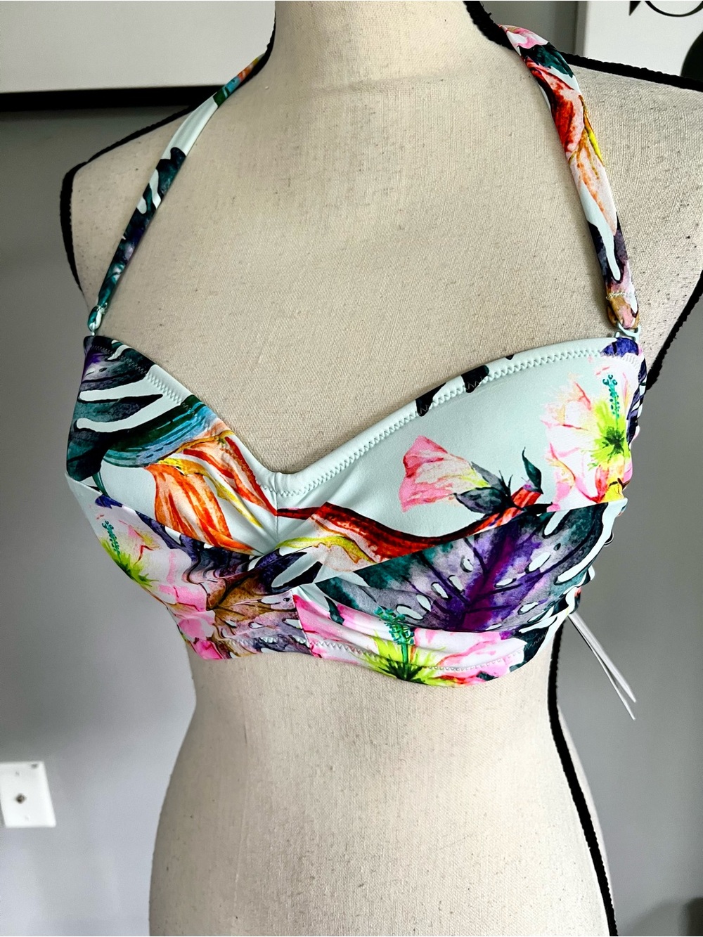Fantasie Paradiso Underwire Twist Bandeau Bikini Top - Picture 2 of 9